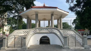 Babancong sebagai tempat bersejarah Garut